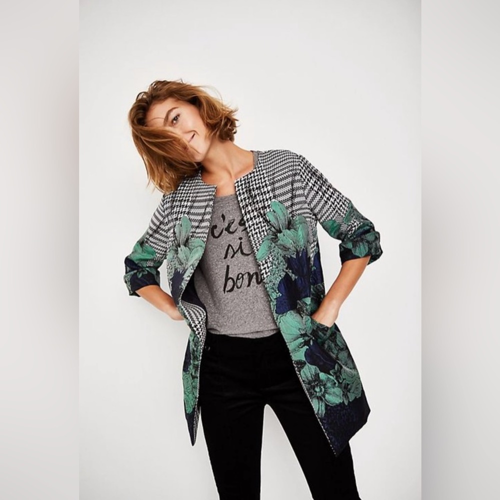 Anthropologie Eva Franco houndstooth navy rose floral open front kimono jacket